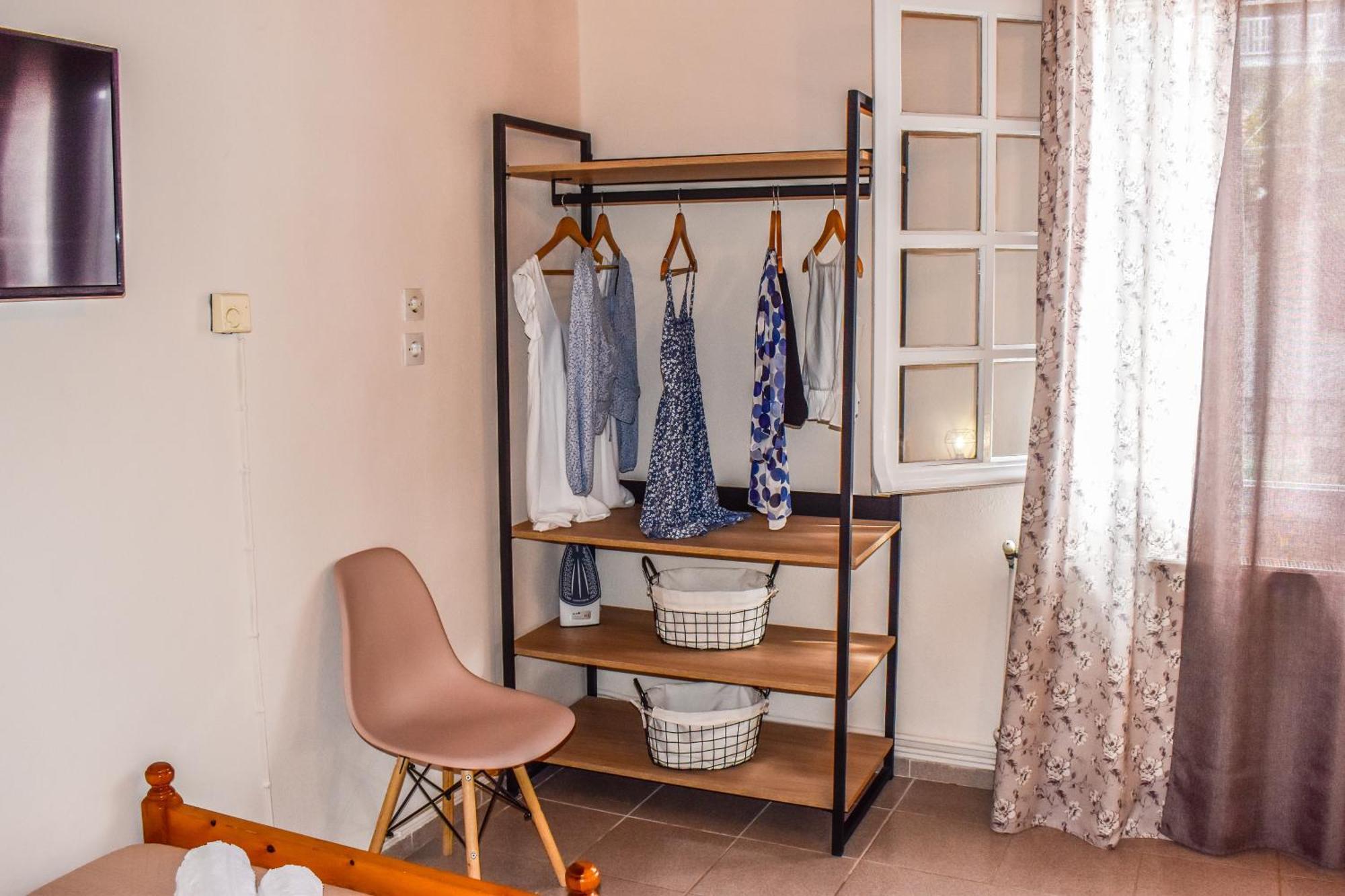 Hidden Garden Deluxe * Skiathos