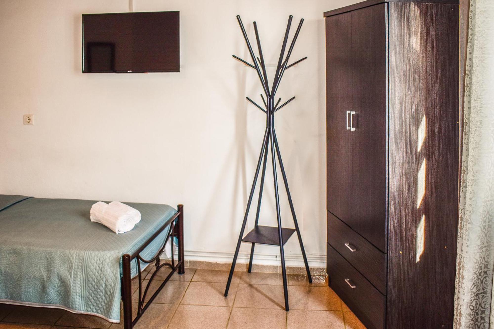 Hidden Garden Deluxe * Skiathos Town