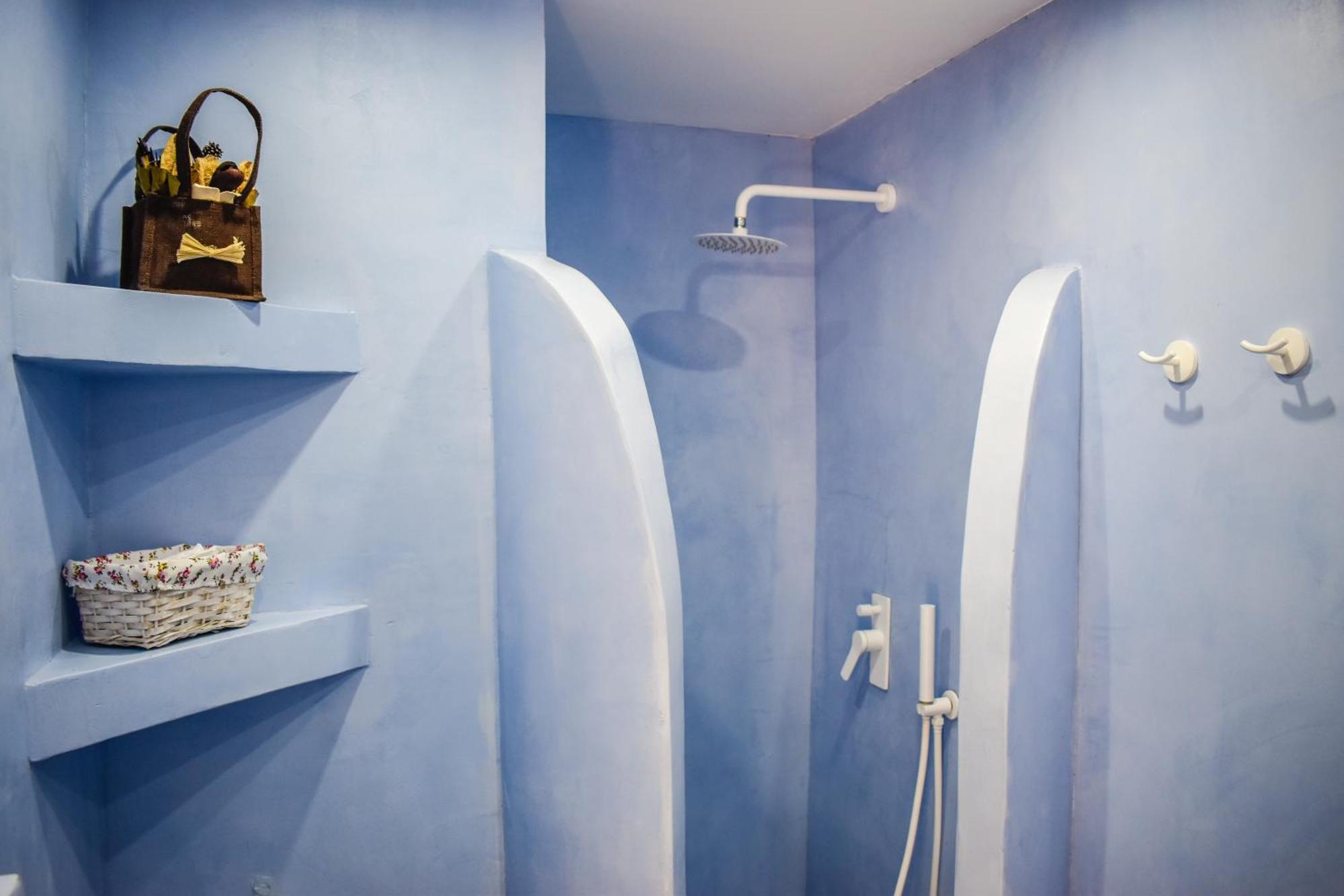 Hidden Garden Deluxe Apartment Skiathos Town